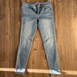 AE High Rise Super Stretch Jegging size 10 Long